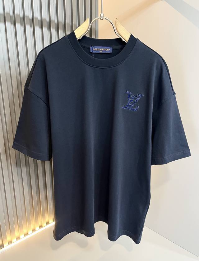 Louisvuitt*Louis*Dent's new 2025 Spring/Summer collection has arrived! This styl