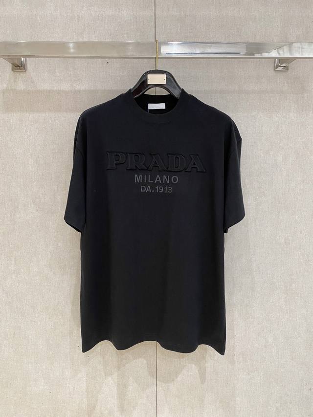 Prada's new 2025 men's casual short-sleeved T-shirt! High-end custom edition, fa