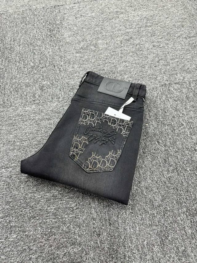 Cd New Arrivals! 2030 Fall/Winter Hot New Arrivals Available Now in-store! Premi
