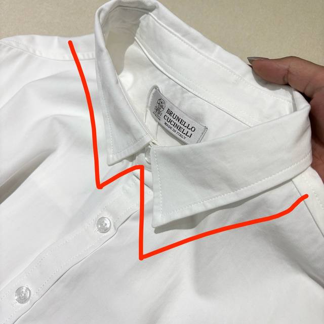 This is a must-have! A must-have for commuters!!! Classic polo collar! The mater