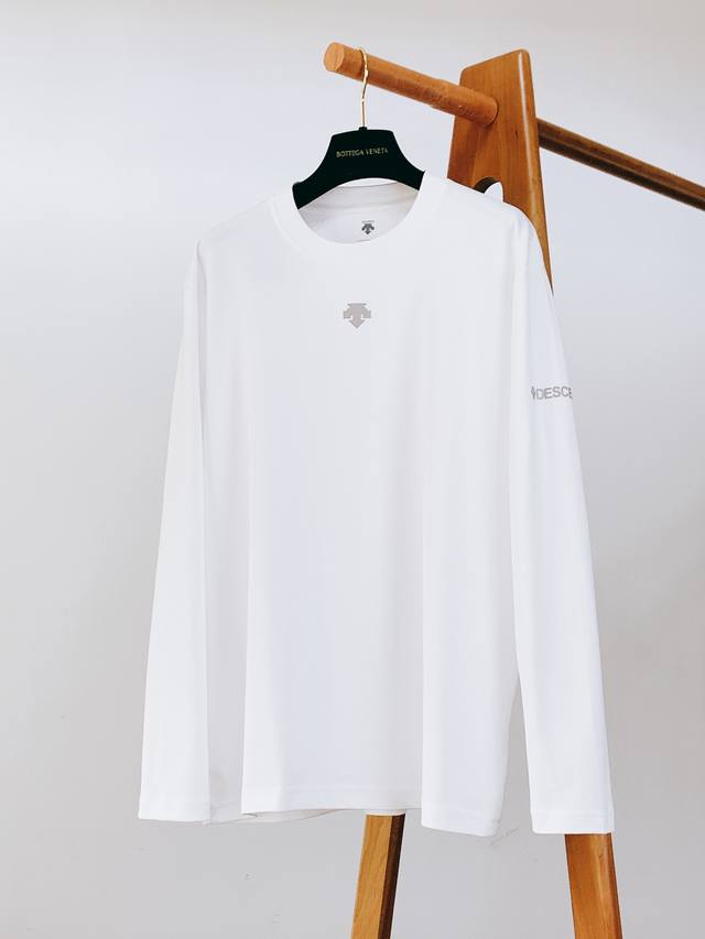 Descente's new Fall/Winter 2025 collection, DDD, features a casual long-sleeved