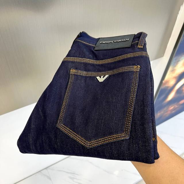 Arm Armani, 2025 Fall/Winter new arrival, retro blue denim fashionable washed je