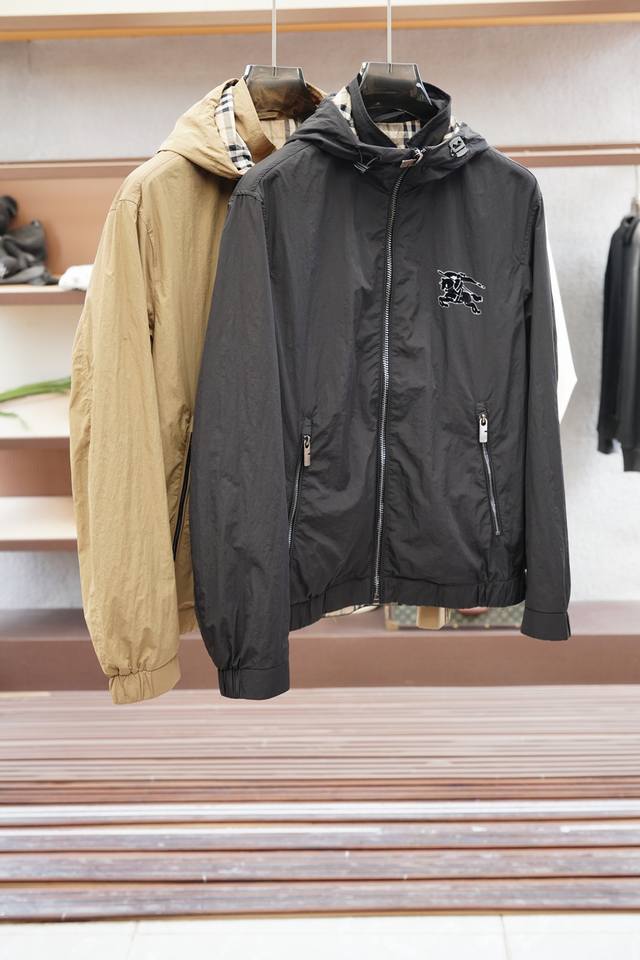 Bbr Burberry's new autumn and winter series# opens a new way of dressing for aut