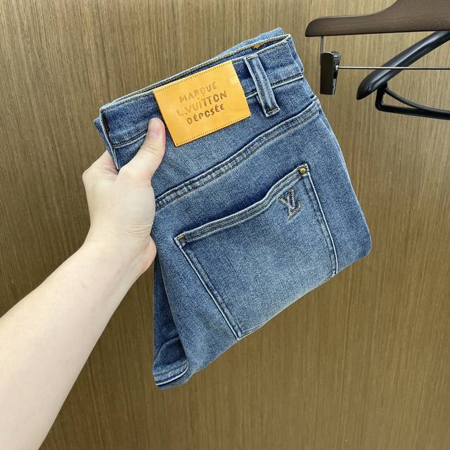 Autumn and Winter Lv high-end customized quality 25Ss autumn and winter latest o