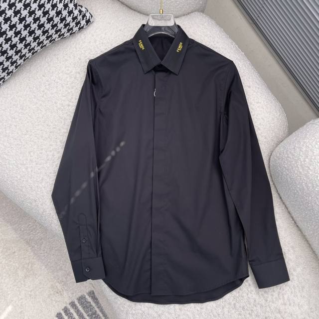 New# Fend small logo embroidered poplin shirt. concealed button versatile style,