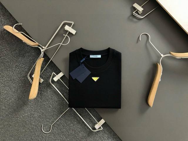 Prad** Fit version M-Xxxl 25 Spring and summer top black structure style metal t