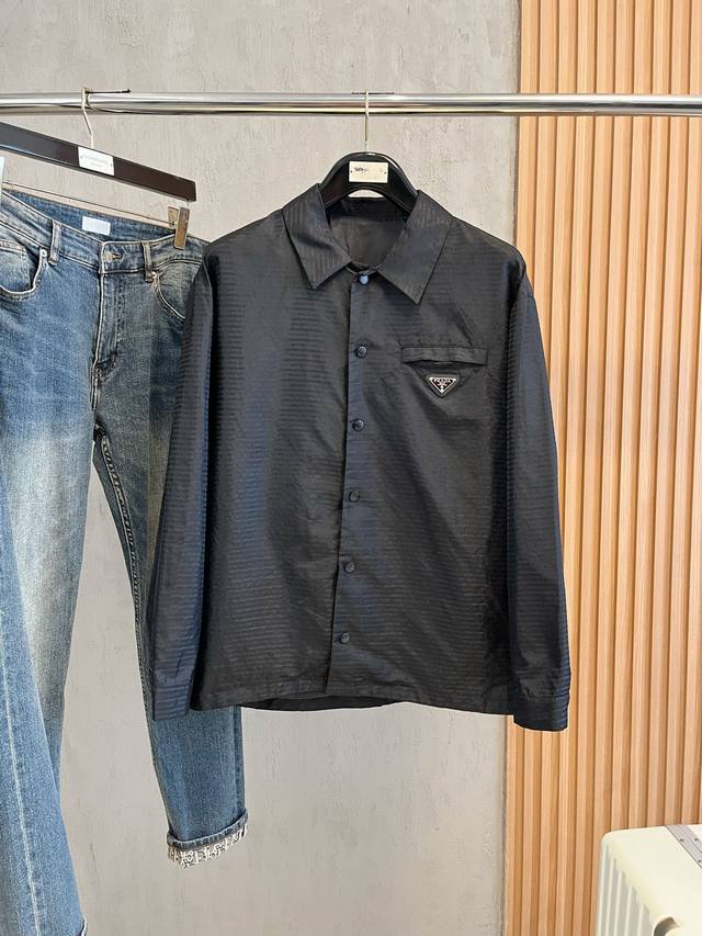 New arrival for the spring season, Prada's 2025 Fall/Winter hot-selling new mod
