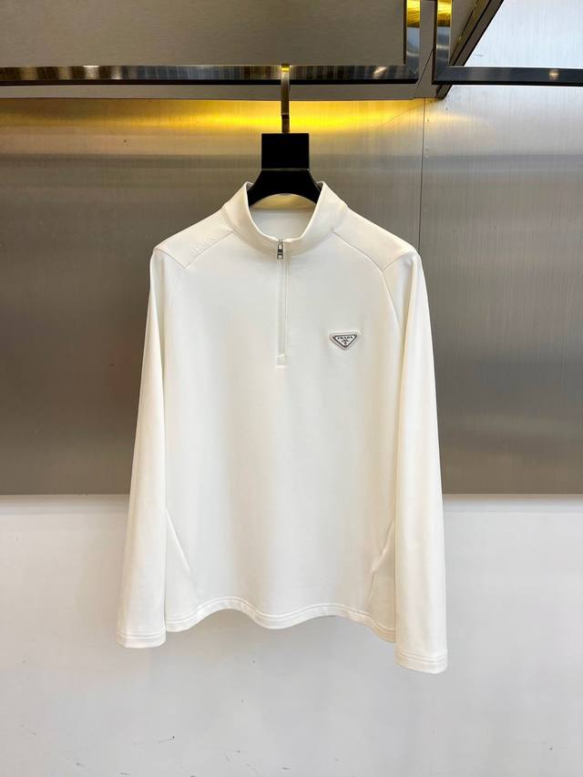 Prad, Fall/Winter 2025 Long-Sleeved Sweatshirt T-Shirt. This Prada white long-sl