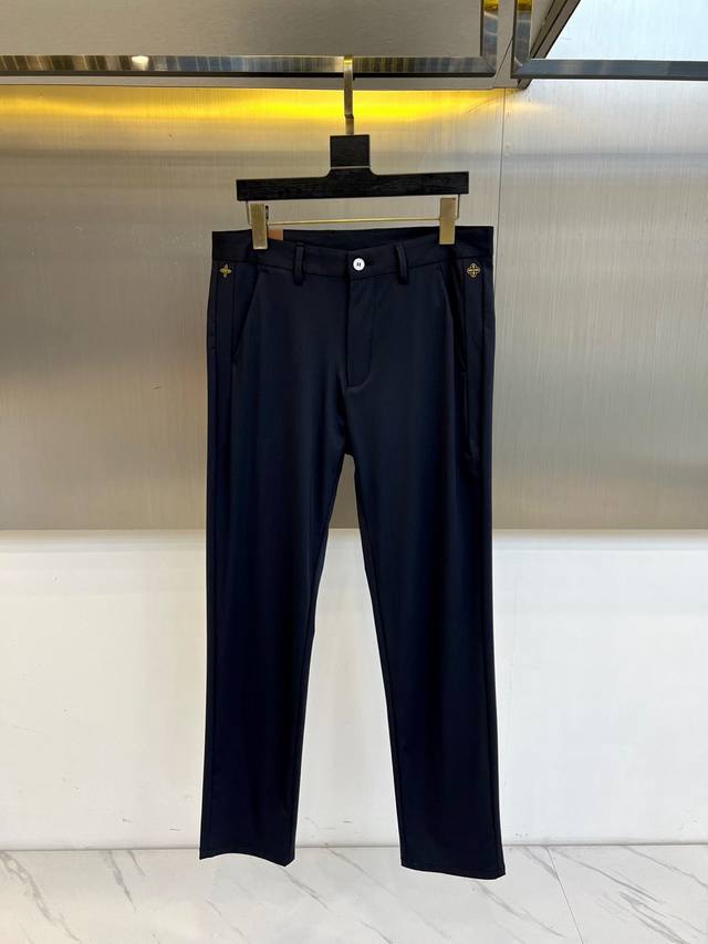 Lv, 2025 Fall/Winter new arrivals: Men's Business Casual Pants. Details testify