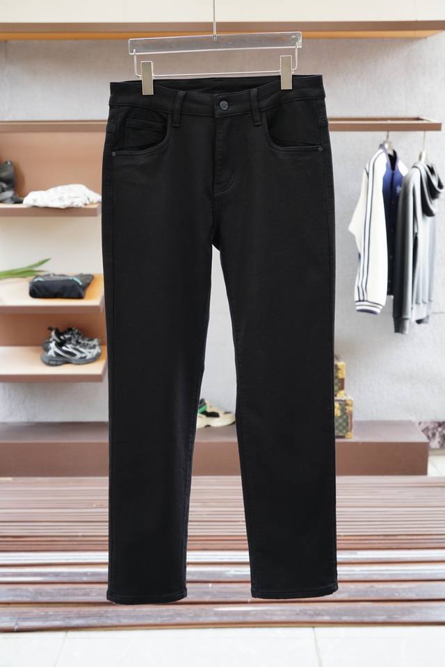 Salvatore Ferragamo - New Arrivals 2550 Early Fall New Casual Pants and Jeans,