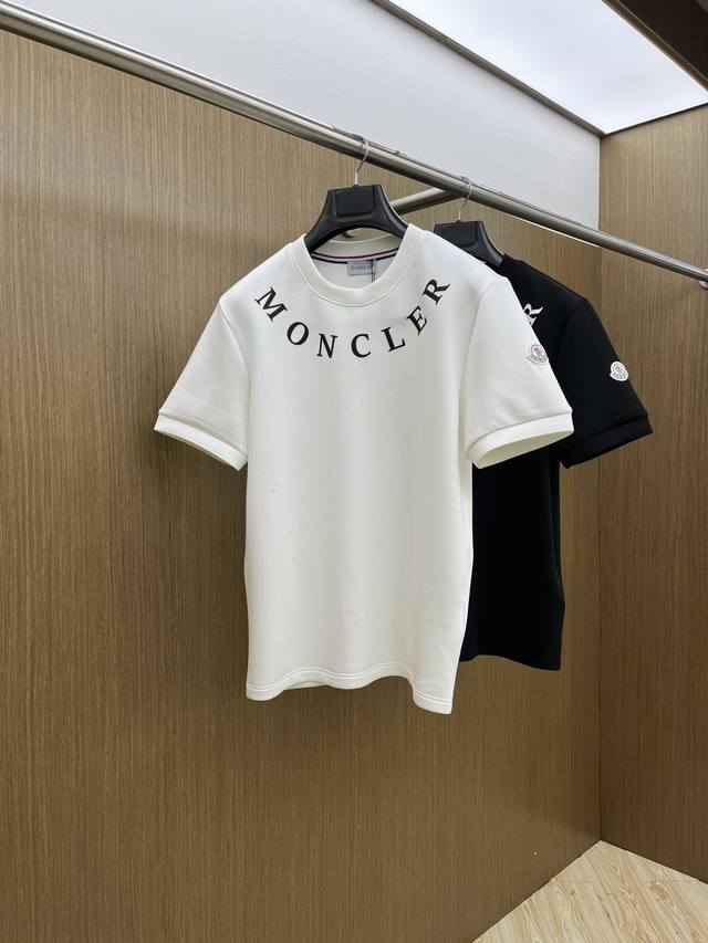Mon 2025 Autumn/Winter Round-Neck Embroidered Short-Sleeved T-Shirt. The element