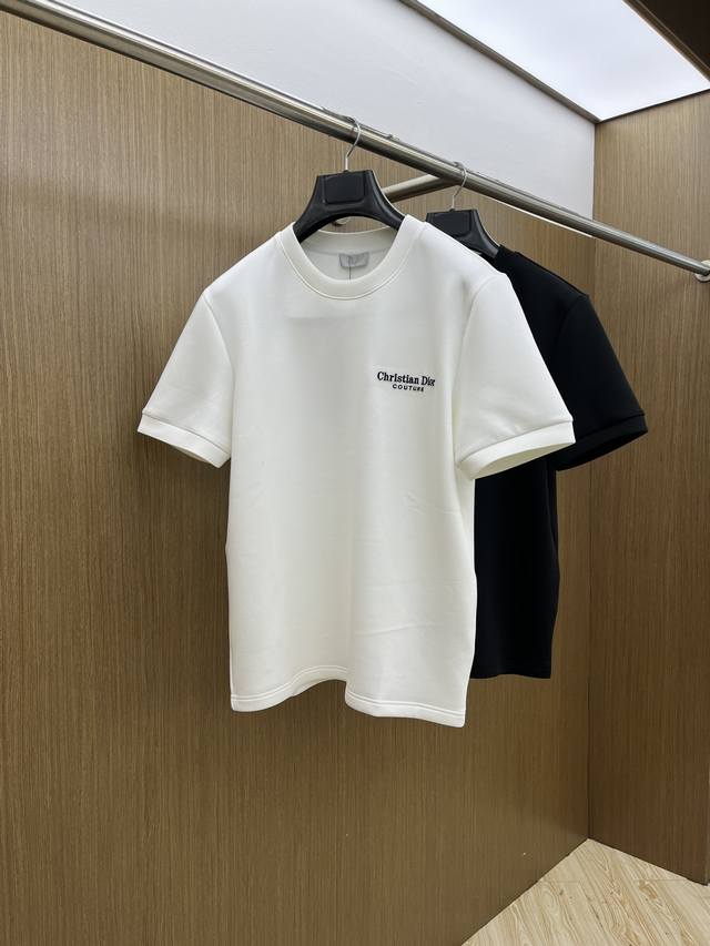 Cd 2025 Autumn/Winter Round-Neck Embroidered Short-Sleeved T-Shirt. The elementa