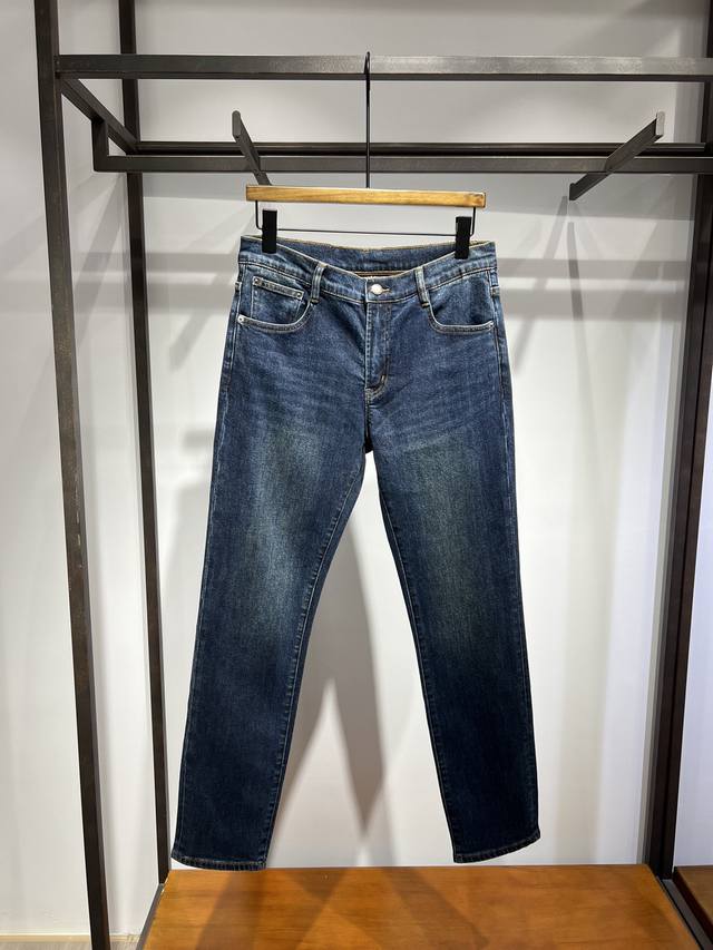 New, business all-match stretch washed slim straight jeans, sizes 30 31 32 33 3