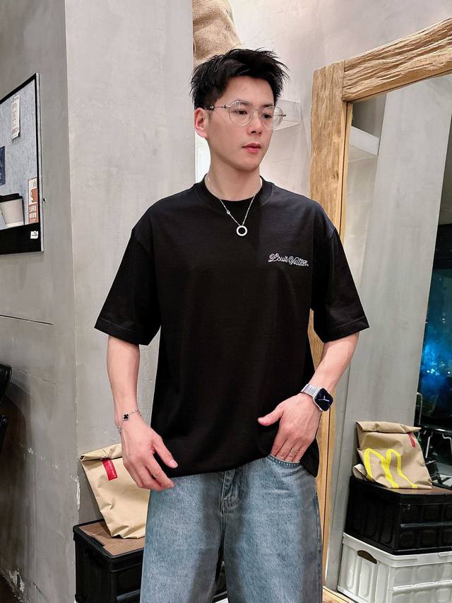 Lv 2025 Spring/Summer new release! High-end custom short-sleeved crew neck T-shi