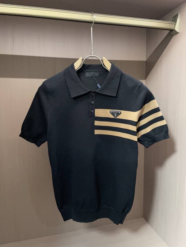 Prad 2025Ss new fall/winter men's knitted short-sleeved shirt! Exclusively launc