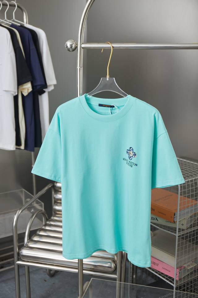 Lv 25Ss early spring new Lv letter classic doll sunflower hot-drilled short-slee