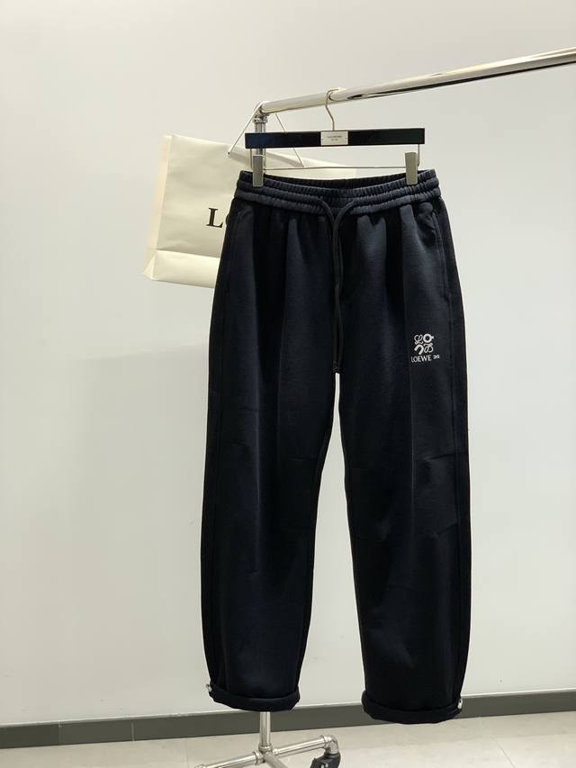 Loewe, the latest autumn 2025 style, fashionable casual pants, original single g