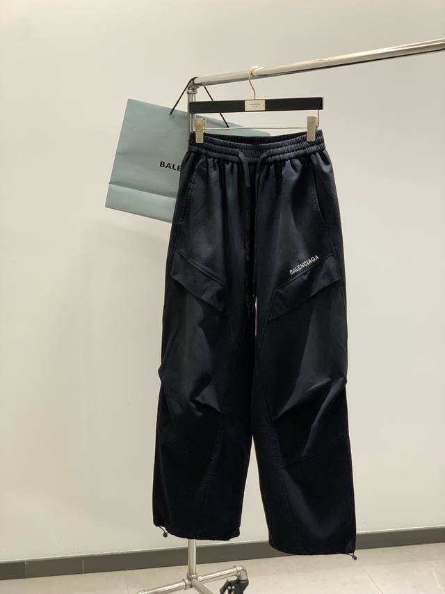 Balenciaga, the latest products for autumn 2025, available at the counter at the