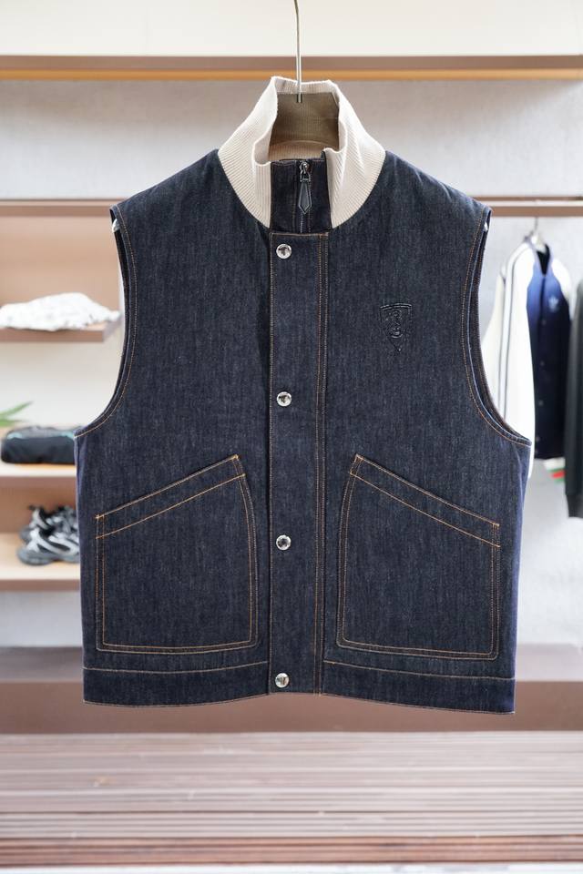 BbrBurberry official website synchronized update#Bu latest stand-up collar vest