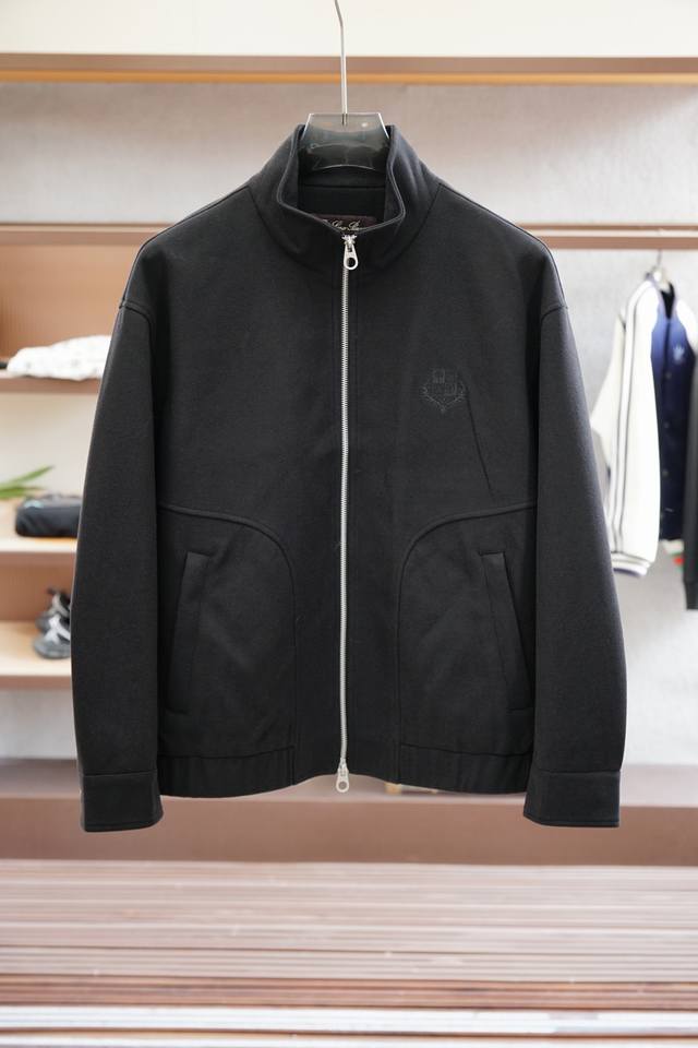 L 25 Autumn jacket! This year's new counter product, a cool and popular jacket m