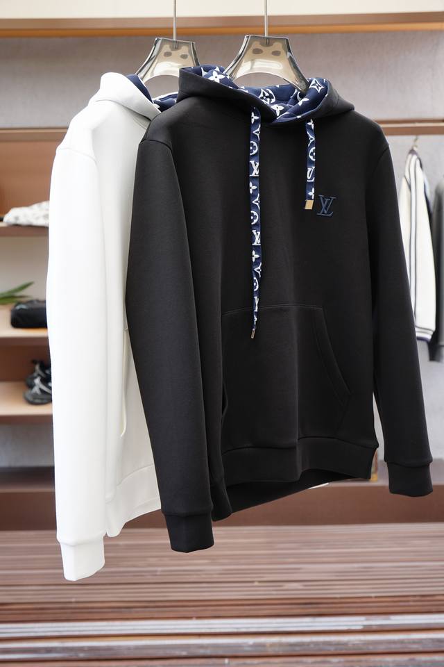 Lv Louis Vuitton - Cotton Embroidered Crewneck Sweater Fabric: 16S Double Yarn +