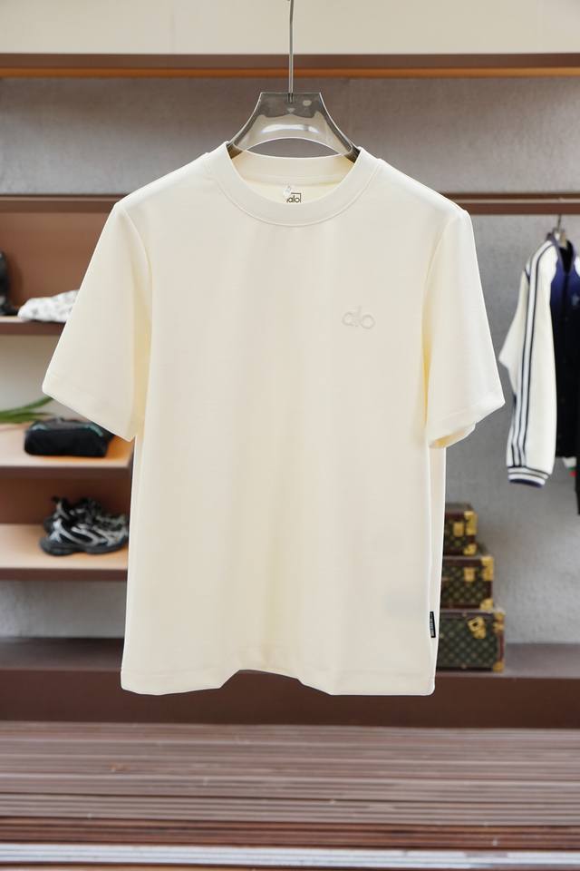 Oupao High-end Ready-to-Wear 2025 Autumn and Winter Base Layer Series! The favor