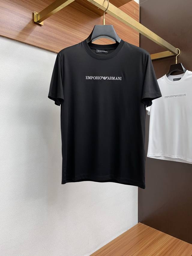Armani's 2025 Spring/Summer new collection debuts at the counter, featuring the