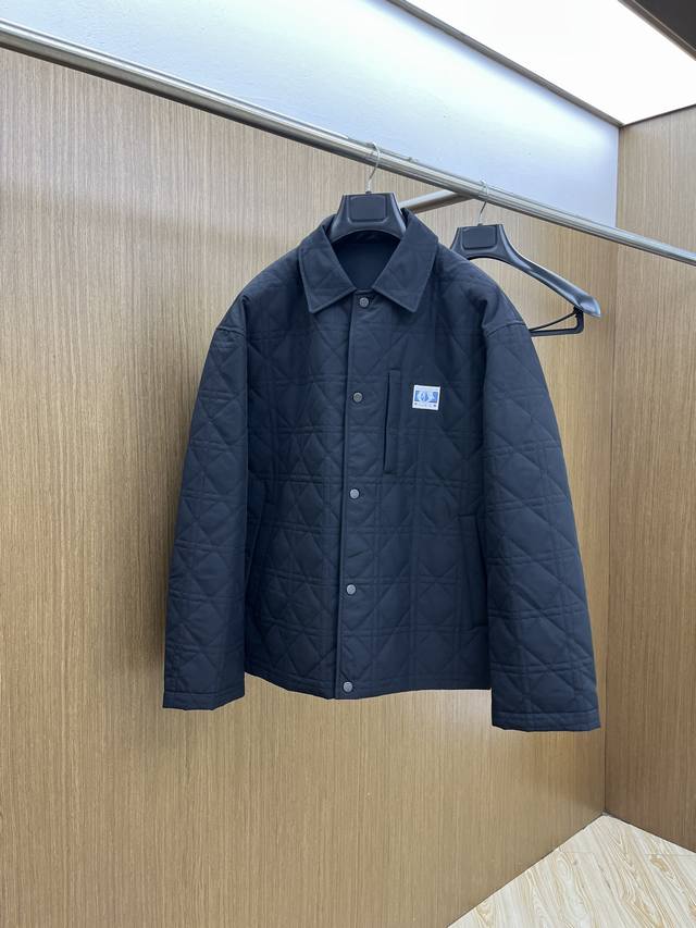 Autumn/Winter Cd 2540Ss Early Fall new lapel jacket, a hot fall jacket. This com
