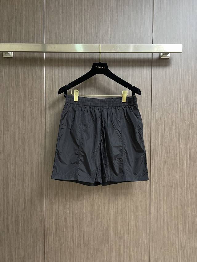 Ami Alexandre Mattiussi 2025 Spring/Summer new arrival, Heart Series casual shor