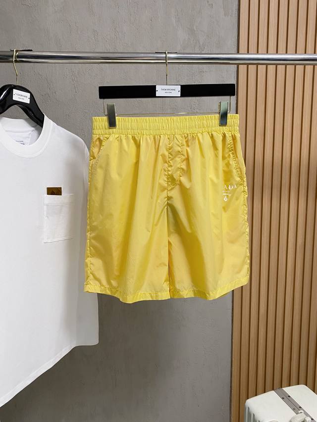 Prada's new 2025 Spring/Summer casual shorts! Available now on the official web