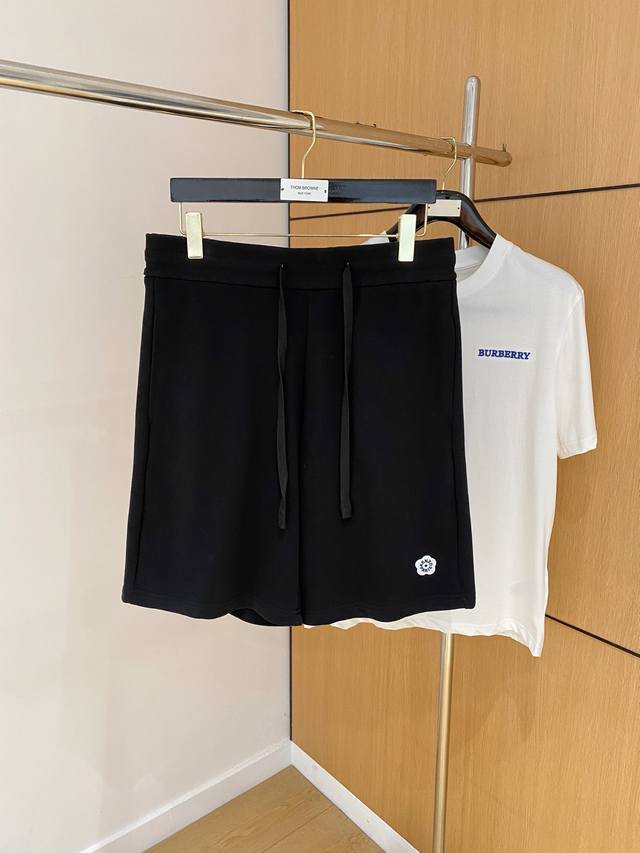 Kenzo's new 2025 Spring/Summer casual shorts! Available now on the official web