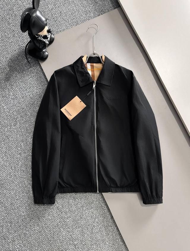 Burberry's 2025 Early Spring hot-selling new style, a new casual and fashionabl