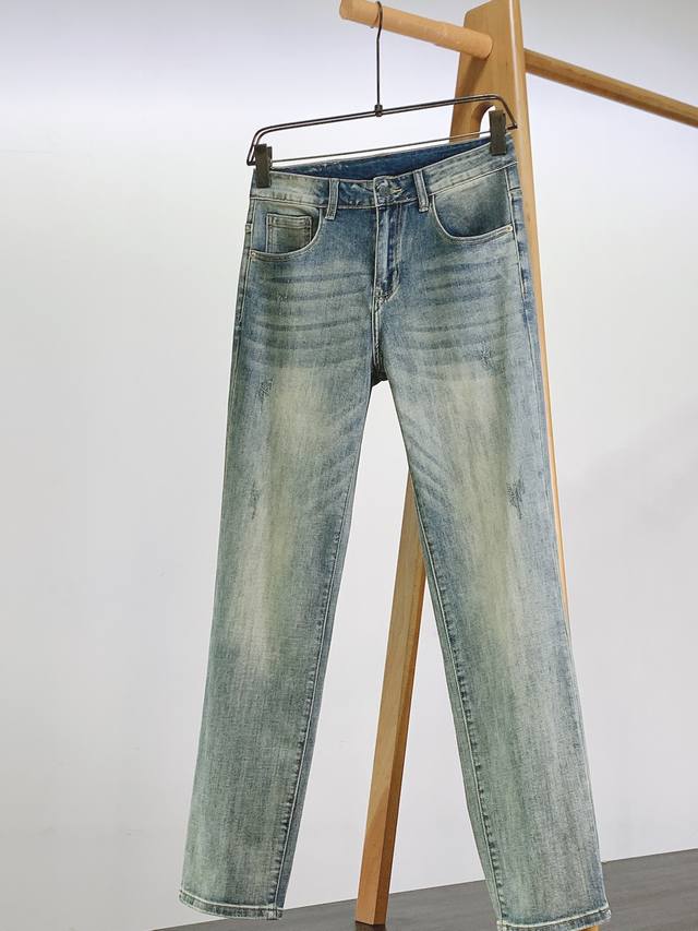 Arcteryx Arc'teryx King-Size Jeans I absolutely love this pair. They have doubl