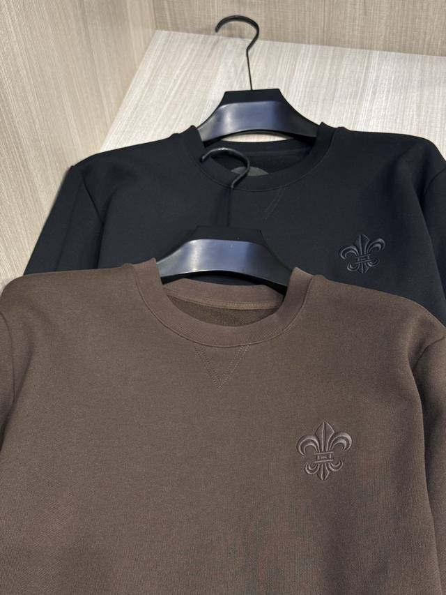 Model L819# Unisex Chrome Hearts Autumn/Winter 2025 Large Cross-Embroidered Crew