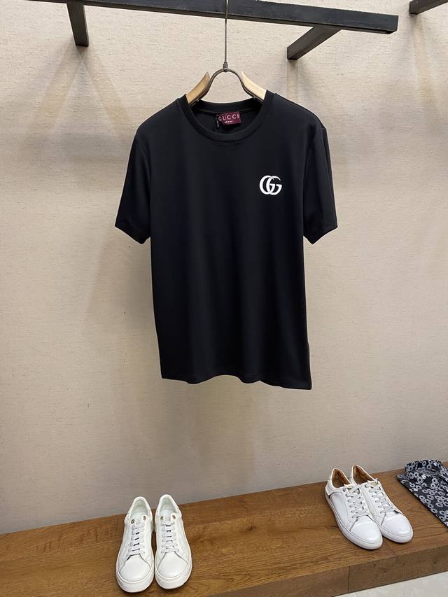 Gucci, new short-sleeved Yyds, wear it with your eyes closed for everyday outing