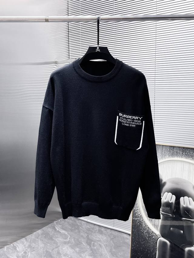 Burberry's new fall/winter wool blend round-neck long-sleeved sweater is a premi