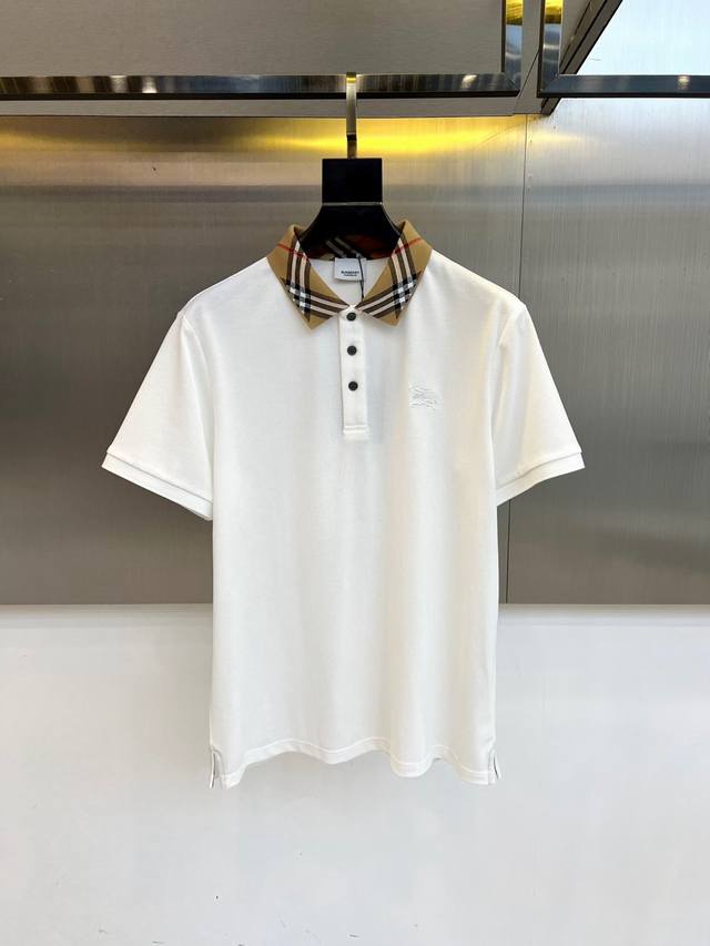 A classic and fashionable short-sleeved polo shirt with a lapel, embellished wit