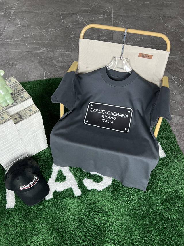 Dg 2025 Spring/Summer new arrivals! The latest short-sleeved, round-neck T-shirt