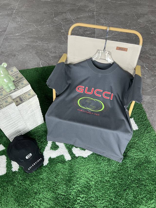 Gucci's 2025 Spring/Summer new arrivals! The latest short-sleeved, crew-neck T-s