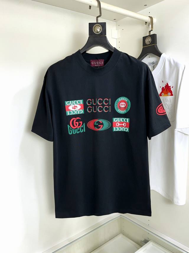 High-end Gucci, a blessing for fat men. The largest size is Xl and can fit up t