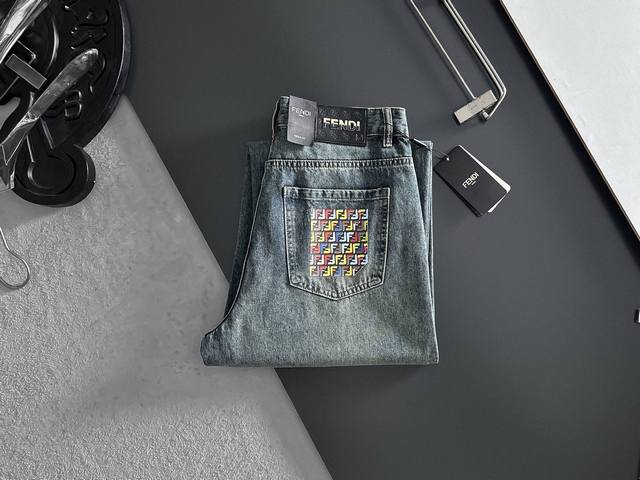 Fendi loose straight-leg vintage gradient jeans are a must-have for street style