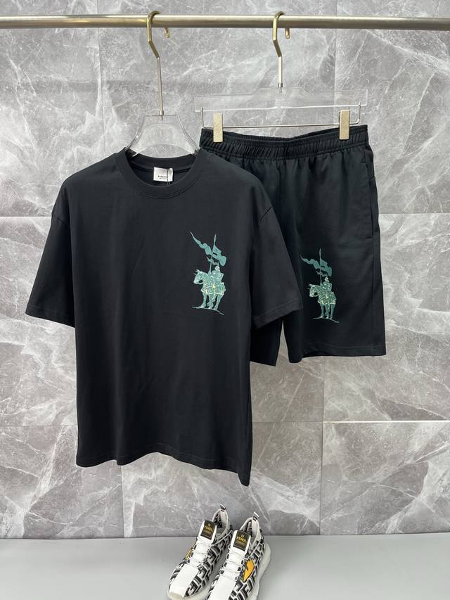 Burberry 2025Ss crew neck short-sleeved shorts set. Made of pure cotton, this se