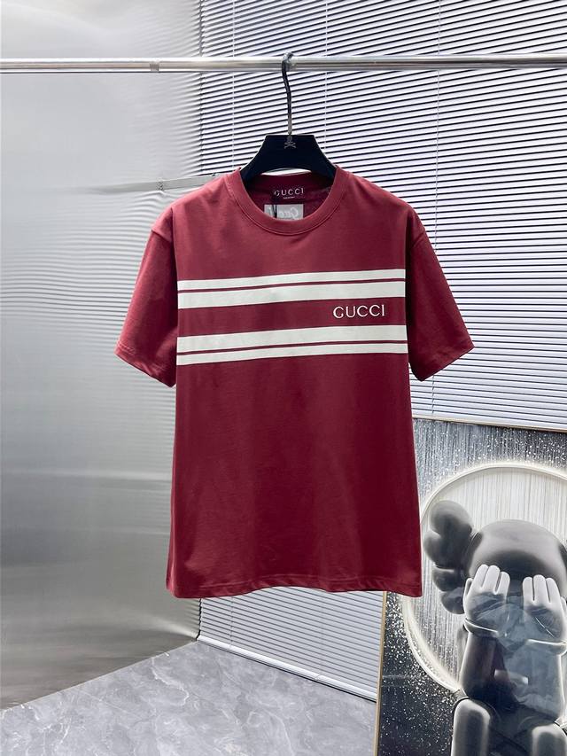 Gucci's new 2025 crew-neck short-sleeved T-shirt, a high-end version! Custom-mad