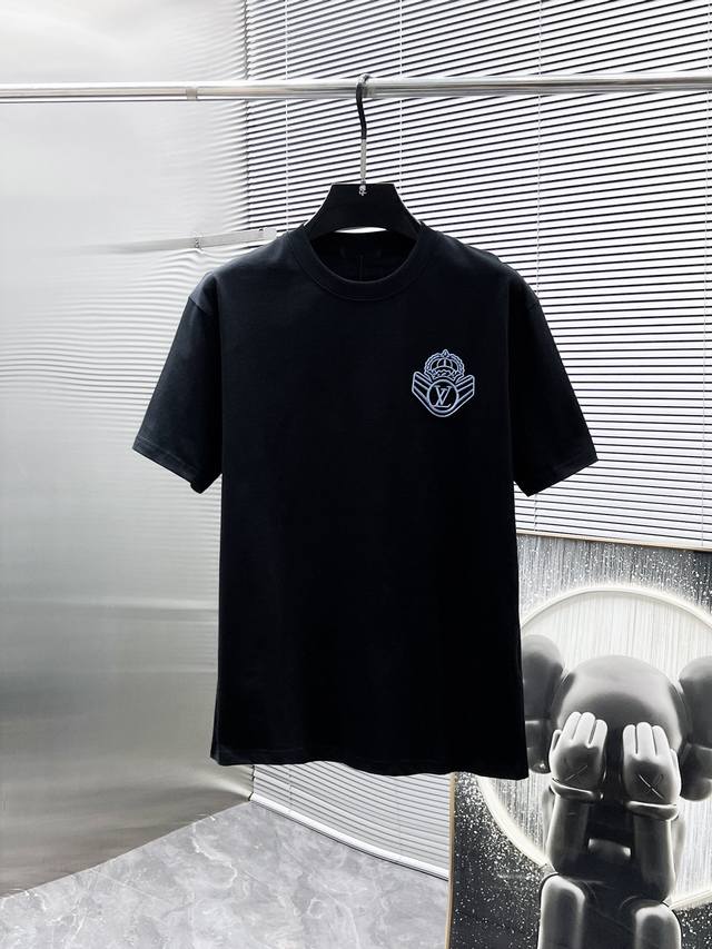 Louis Vuitton's new 2025 crew-neck short-sleeved T-shirt, a high-end version! C