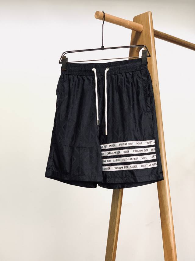 Dior Homme's new shorts from the Spring/Summer 2025 collection feature a subtle