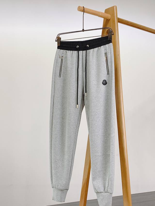 Moncler 2025 Spring/Summer New Arrival Drawstring Badge Casual Pants. Fashion Co