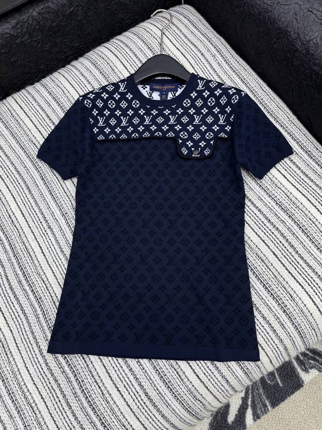 Hot item in stock Original quality Lv | 25 new short-sleeved patchwork sweater T