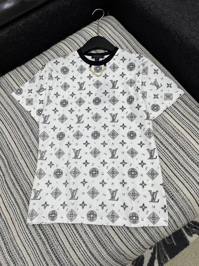 Hot item in stock Original quality Lv*