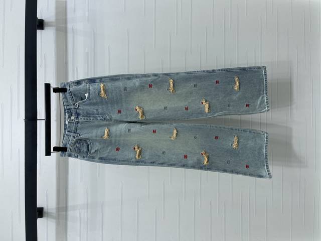 New, original, high-quality Chane* 2025 Early Fall collection! Embroidered stra