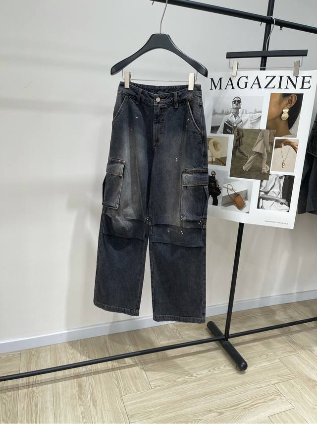 Ash gray and black pocket work jeans DDD. Fabric: denim cotton Color: gray and b
